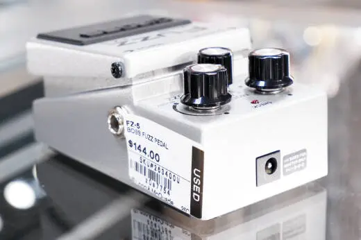 BOSS - FZ-5 Fuzz Pedal 2
